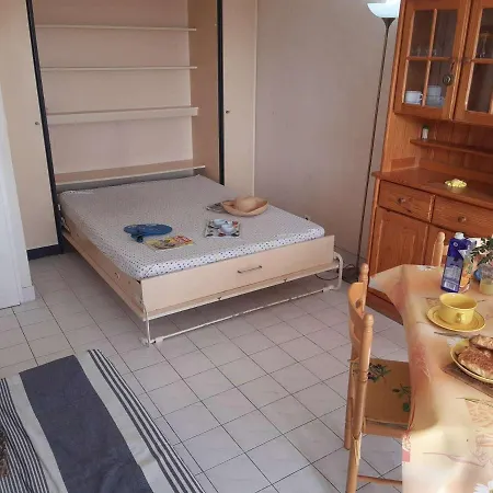 Studio Frejus, 1 Piece, 4 Personnes - Fr-1-226A-259 Fréjus