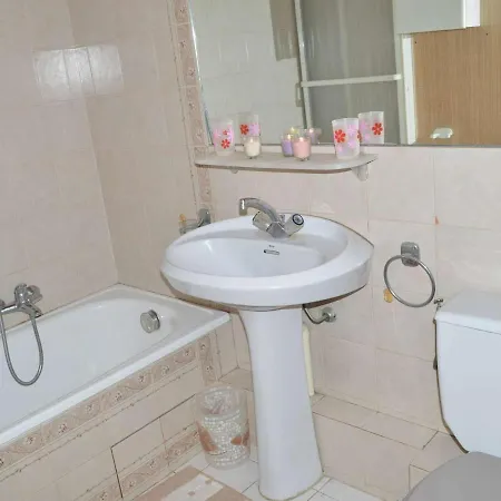 Apartament Studio Frejus, 1 Piece, 4 Personnes - Fr-1-226A-259 *